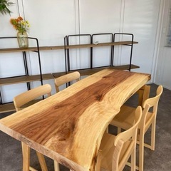(赤字です) 栃　一枚板テーブル　杢あり　新品/未使用
