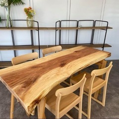 (赤字です) 栃　一枚板テーブル　杢あり　新品/未使用