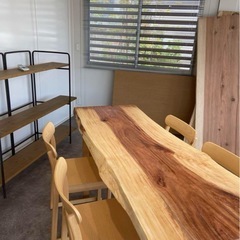 (赤字です) 栃　一枚板テーブル　杢あり　新品/未使用