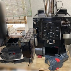 デロンギ　マグニフィカS コンパクト全自動エスプレッソマシン　ECAM23120