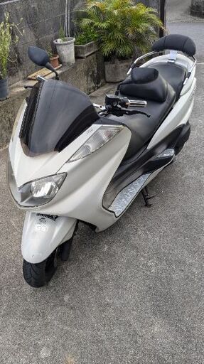 グランドマジェスティー250