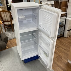 S754 ⭐ U-ING お買い得品♪ ユーイング 冷蔵庫 (140L) 18年製 ⭐ 動作確認