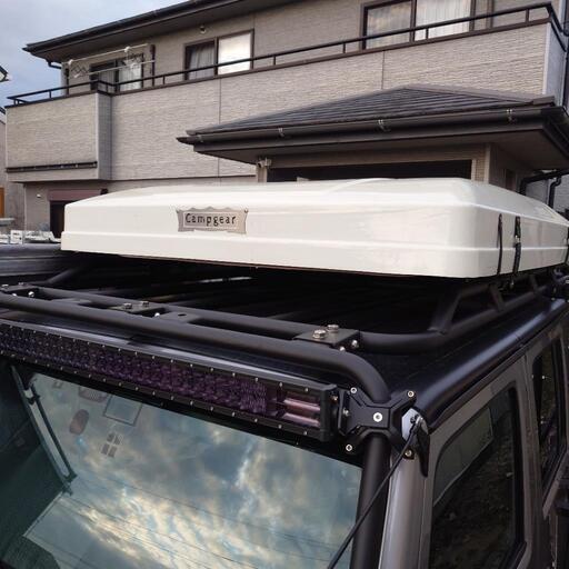 商談中　キャンプギア　ルーフトップテント