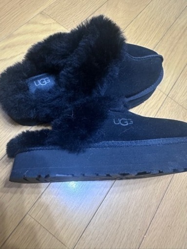 UGG スリッパ