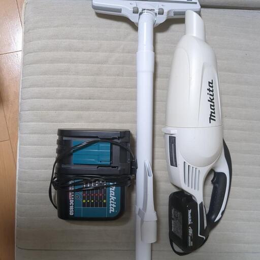 Makita 掃除機CL180FD  18V リチウムイオンバッテリー付き