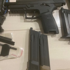 サバゲー引退品 使用回数少〜未使用 co2ガス、電動 サバゲー引退品 使用回数少〜未使用 co2ガス、電動