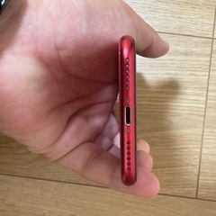 バッテリー82% simロックなし iPhone SE 2世代 64gb レッド