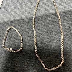 Tiffany ネックレス、ブレスレットセット！