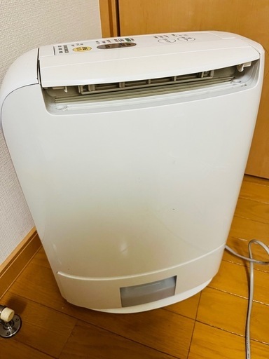 値下げ！！除湿機　衣類乾燥機