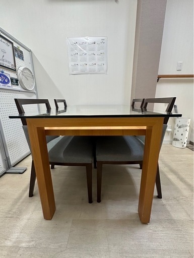 ガラステーブル&椅子4脚 ガラスダイニングテーブルセット ガラス  