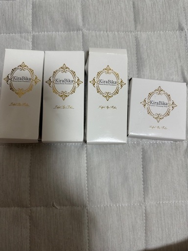 キラビカファンデーション3本セット＋おまけ