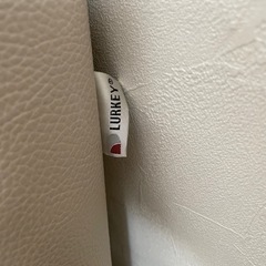 ニトリ　ソファー　革張り5人掛け