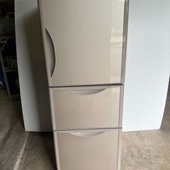 HITACHI ノンフロン冷凍冷蔵庫 R-S27JV(XN) 265L/61kg 2018年製　 3ドア クリスタルシャンパン　お近くなら無料配達いたします