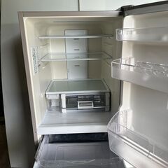 HITACHI ノンフロン冷凍冷蔵庫 R-S27JV(XN) 265L/61kg 2018年製　 3ドア クリスタルシャンパン　お近くなら無料配達いたします