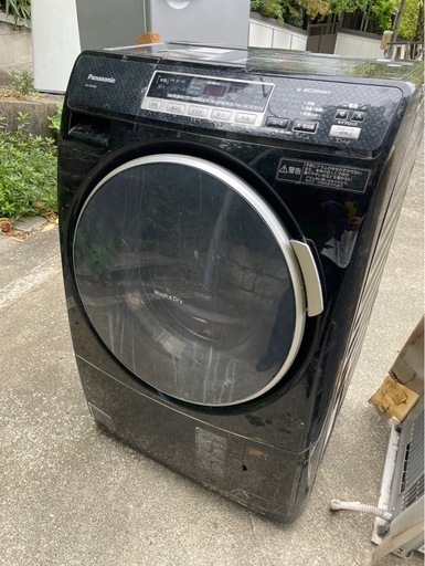 パナソニック　ドラム式洗濯機　NA-VD220L