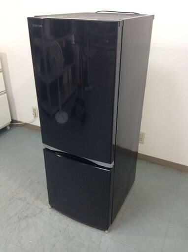 （10/6受渡済）JT9524【TOSHIBA/東芝 2ドア冷蔵庫】2018年製 GR-M15BS 家電 キッチン 冷蔵冷凍庫 右開き 153L