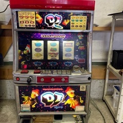リサイクルショップどりーむ荒田店 No8925 キッチンボード 食器棚 クラフトコガ ９００Pクロス 状態良好♪ 大きすぎず便利♪ - 食器棚、キッチン 収納