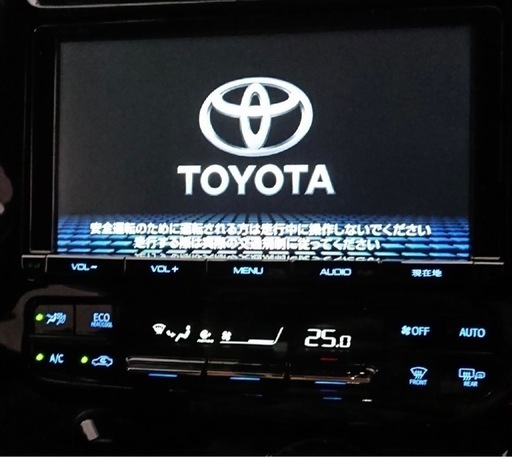 TOYOTA　dszt-yc4t カーナビ用ディスプレイ 9インチ dszt-yc4t トヨタ純正 9インチ ナビ