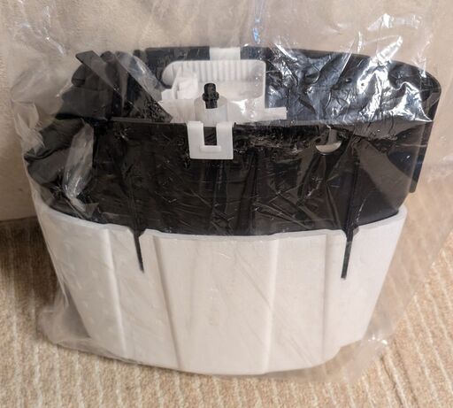 TOTO SH233BA 内部樹脂タンク 未開封 未使用 ロータンク