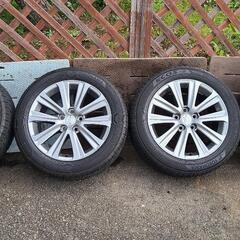 210系クラウン後期純正ホイールとタイヤのセットです