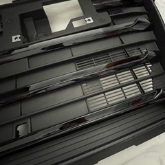 ダイハツ　タントカスタム　フロントグリルロア　純正