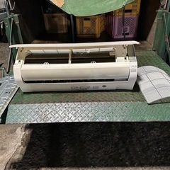 日立ルームエアコン　白くまくん　2.2kW 格安で！