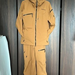 ピークパフォーマンスアルパインAlpineスノーボードスキーヘリウムパタゴニア ピークパフォーマンス アルパイン ゴアテックス ジャケット&パンツ