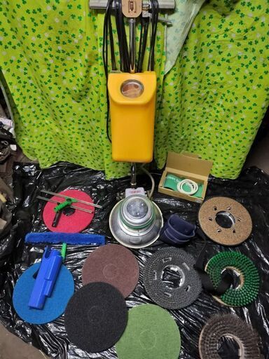 ポリッシャー　１２インチ　高速美品