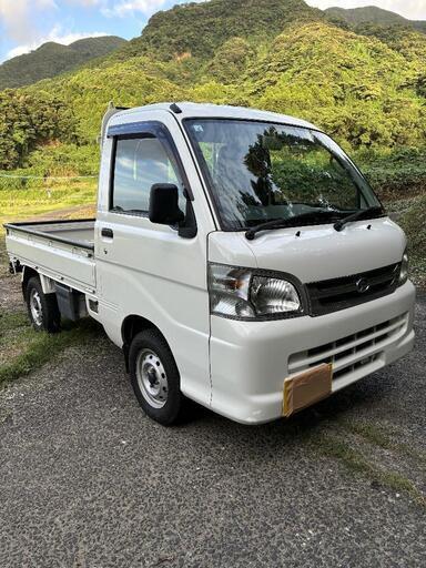 ダイハツ　ハイゼットトラック　4WD 　27000キロ　検8,3