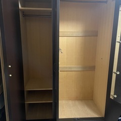 鎌倉彫り洋服タンス