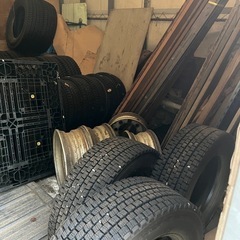 トラック用のタイヤ 245/70R/19.5 たくさんあります！西郷村の通販はau 
