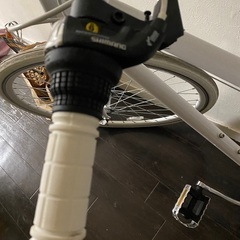 クロスバイク　オールホワイト