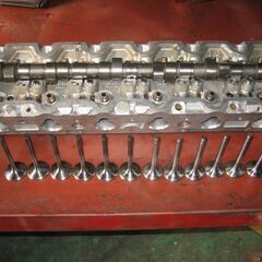 Mベンツ124-300Eリビルトシリンダーヘツトの出品です