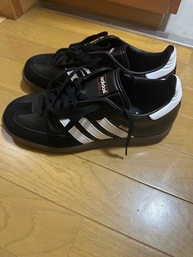 adidasサンバ