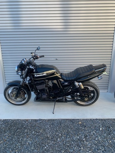 カワサキ　ZRX1100