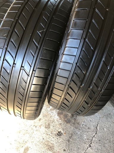 中古235/50R18 Goodyear取り付け無料