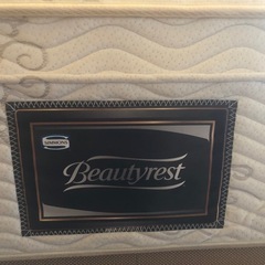 定価30万円！シモンズ★ワイドダブルマットレス★ダブルクッション