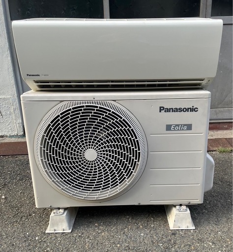 【動作確認済み】2017年 Panasonic リモコン付 ルームエアコン CS-407CF2-W 14畳 単相 200V インバーター冷暖房除湿タイプ リビング 大阪