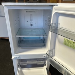 137 冷蔵庫　2022年式　152ℓ シャープ