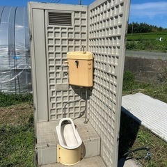 仮設トイレ　簡易水栓トイレ