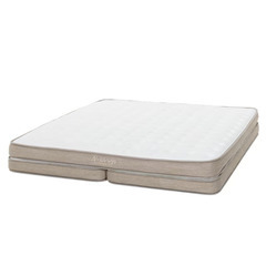 マットレス　クイーン　ほぼ新品！　９万円