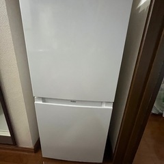 【美品】【2023年製】ハイアール冷凍冷蔵庫 ホワイト [2ドア /右開きタイプ /121L]