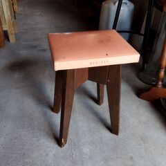 ミシン椅子の中古が安い！激安で譲ります・無料であげます｜ジモティー 