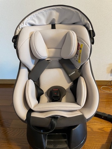 取引中　コンビ　チャイルドシート　クルムーヴエッグショック　シートベルトタイプ