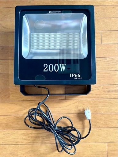 新品未使用★限定値下げ★ LED 投光器 200W ハイパワー LED投光器 昼光色