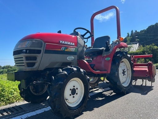 ヤンマー トラクター 18馬力 AF118 パワステ 4WD ロータリー 1400mm 倍速ターン　逆転PTO 自動水平 モンロー ハイグリップターン　オートバックアップ　 耕深自動　 956時間 安全フレーム　四駆　耕運　畑　簡易始動動画あり