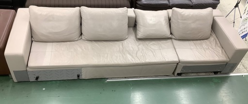 家具ならトレファク吉川店！！ BoConcept　カウチソファー