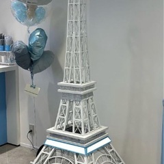引き取り・期間限定　特大エッフェル塔　2メートル　
ホワイト　ピンクあり