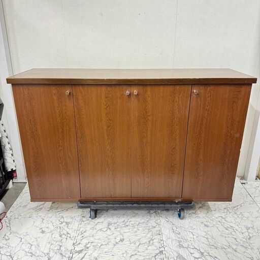 19880   4枚扉シューズボックス幅153　靴箱　げた箱   ◆大阪市内・東大阪市他 6,000円以上ご購入で無料配達いたします！◆ ※京都・高槻・枚方方面◆神戸・西宮・尼崎方面◆生駒方面、大阪南部方面　それぞれ条件付き無料配送あり！