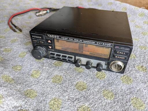 ヤエス YAESU アマチュア 無線機　FT-4700 DR-M40 動作未確認 ジャンク　FMトランシーバー セット